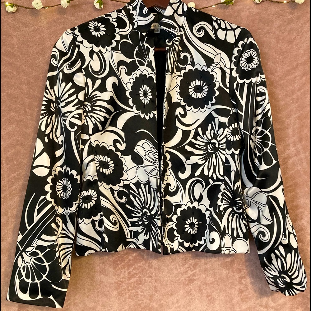 Sandra Darren Suit Jacket